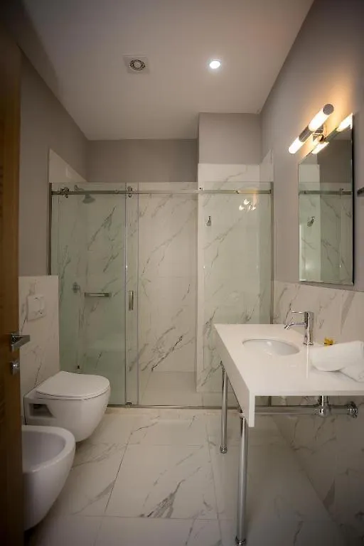 Sky Hotel Shkodër Albania
